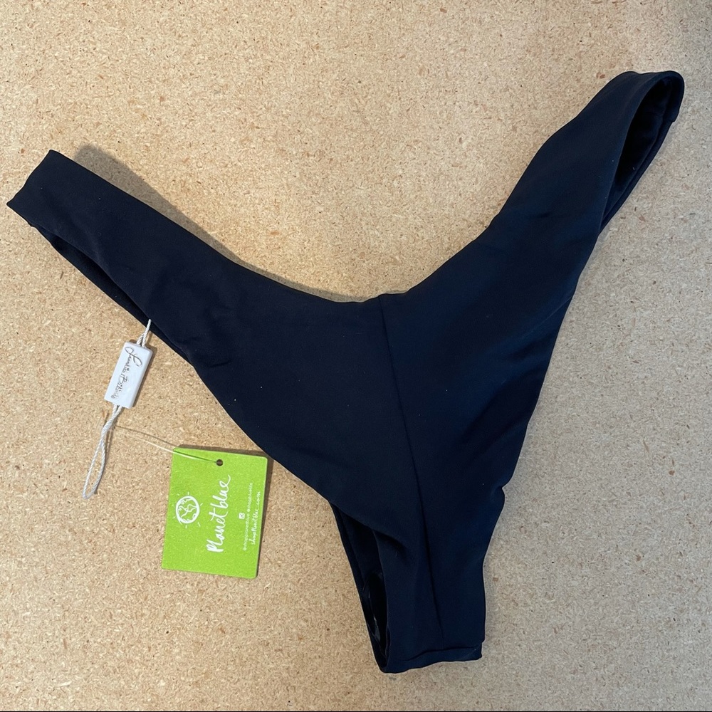 Frankies Bikini Bottom Max Black Cheeky High Cut